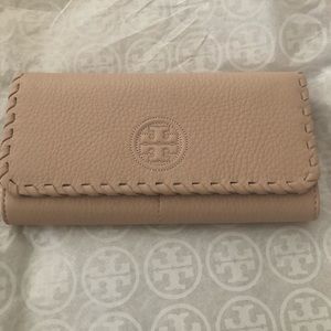 NWT Marion Envelope Wallet